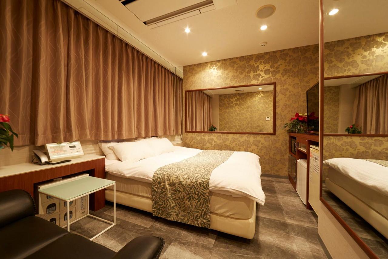 Hotel Kslit Adult Only Фунабасі Екстер'єр фото